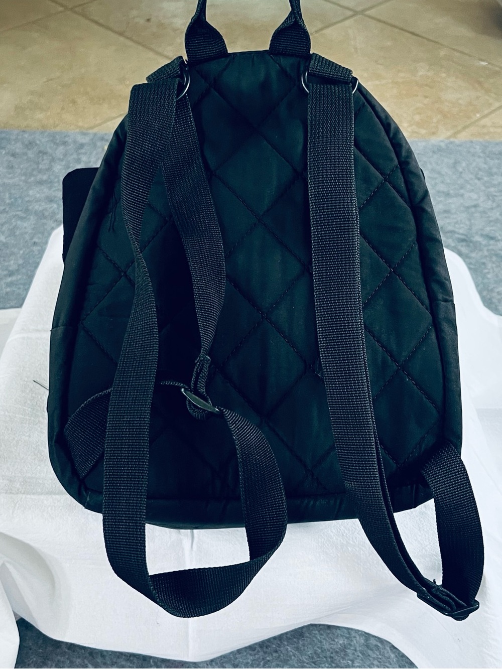 adidas Black Backpack with White Logo Tag - Picture 4 of 8